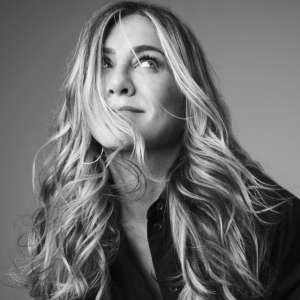 Žene 50+ Dženifer Aniston