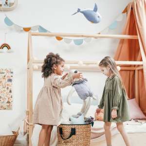 aktivnosti za decu devojčice se igraju