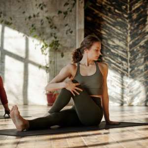 dobro držanje, žena vežba, vežbanje