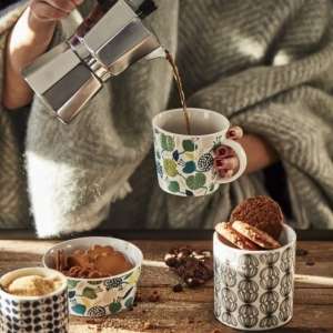 čajnici i setovi šolja