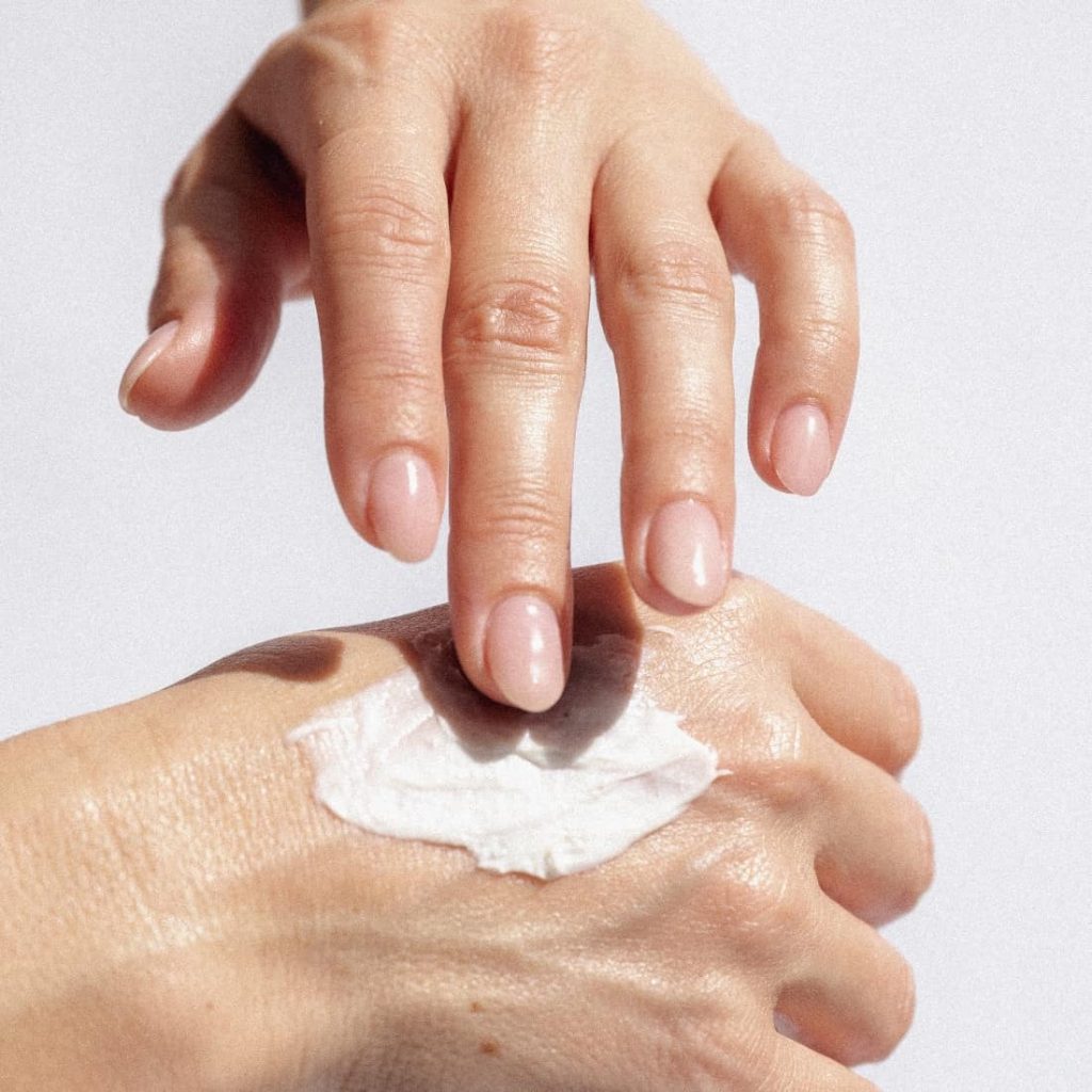 Ne zaboravi ruke: Kako da neguješ kožu koja najviše govori o tebi saveti za negu ruku