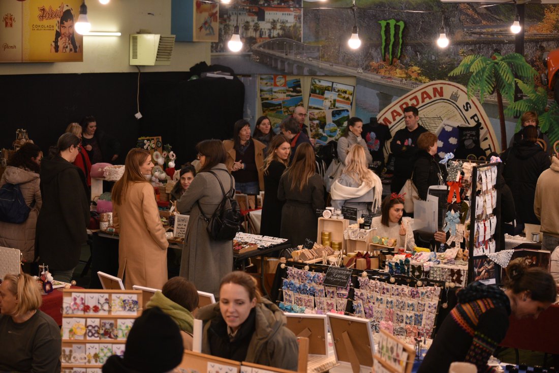 Božanstveni bazar Božidarac