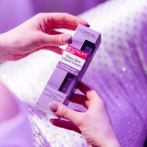 L'Oréal Paris Glass Skin