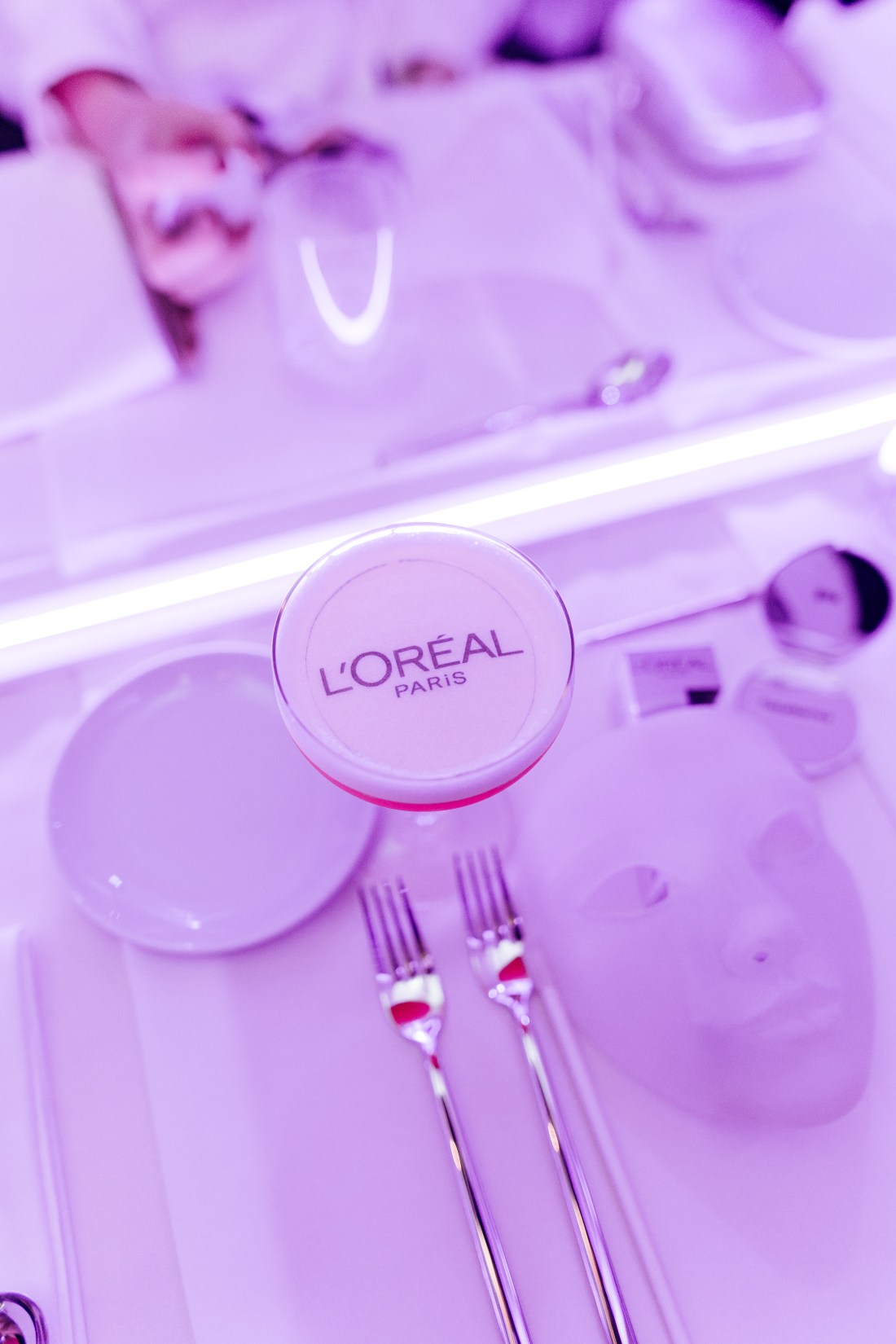 L'Oréal Paris Glass