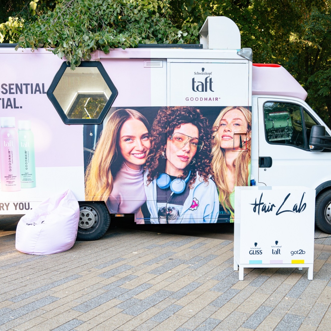 Schwarzkopf Hair Lab karavan